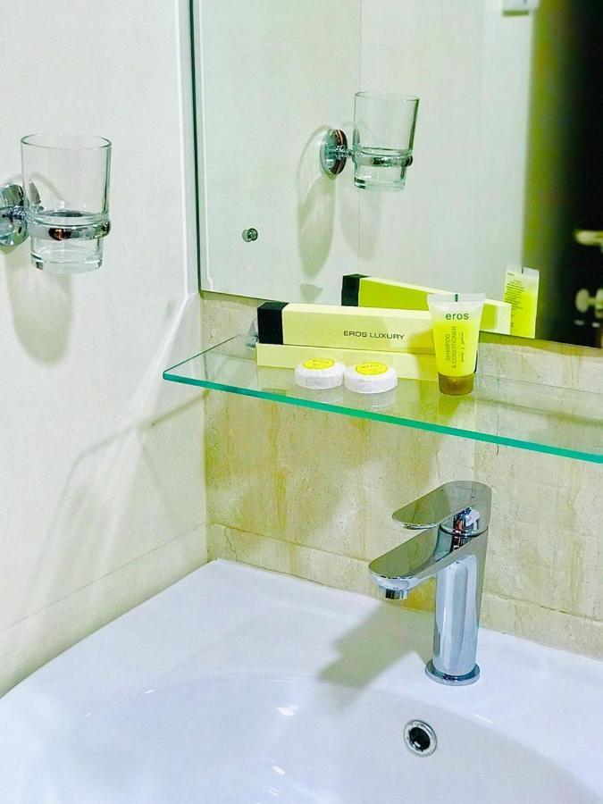 Aljawhara Inn Hotel Seeb Bagian luar foto