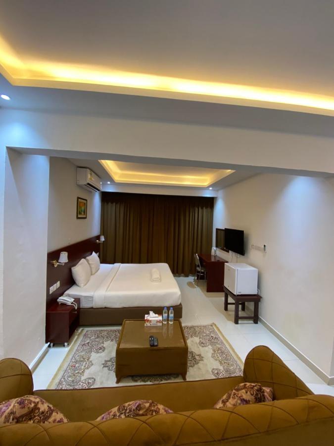 Aljawhara Inn Hotel Seeb Bagian luar foto